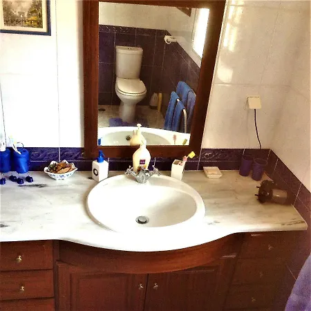 Villa Baleal Large For 10-11 Pax, 2 F/l, 4 Rooms, Pateo, Parking Ferrel (Leiria)